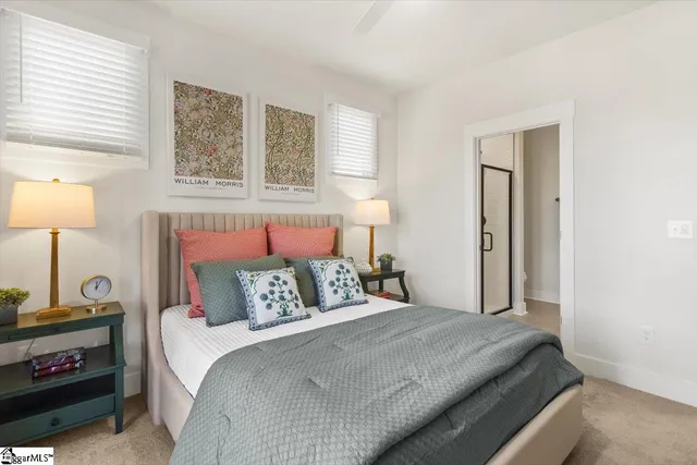 $399,900 | 9 Hawthorne Lane, Unit 104, Greenville, SC 29605