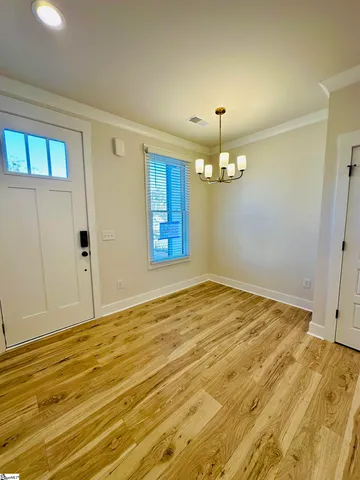 $399,900 | 9 Hawthorne Lane, Unit 104, Greenville, SC 29605