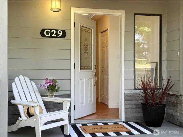 $499,995 | 29 G Sound Place, Hat Island, WA 98201