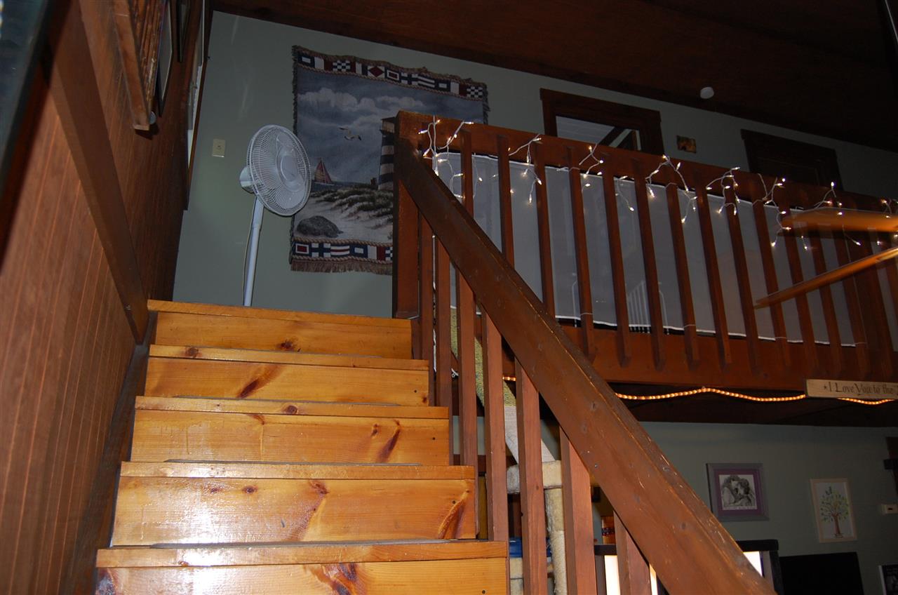 5 Winter Road Hillsborough, NH 03244 - Photo 8 of 14