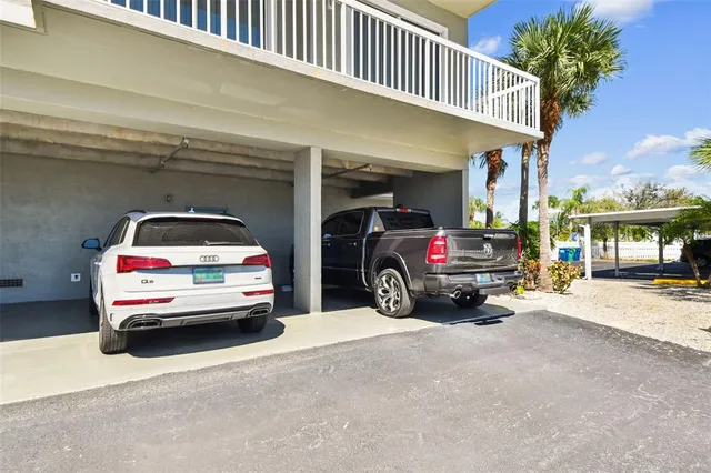 $567,000 | 5 Island Park Place, Unit 305, Dunedin, FL 34698