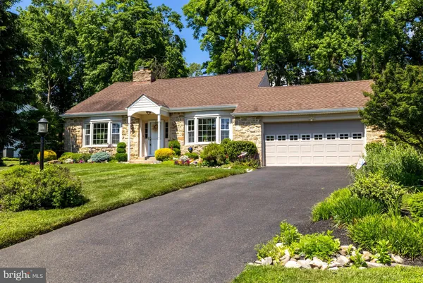 $700,000 | 1061 Kipling Road, Jenkintown, PA 19046