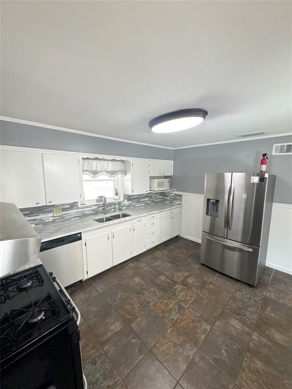 522 East Southfield Road Shreveport, LA 71105 - Photo 2 of 9