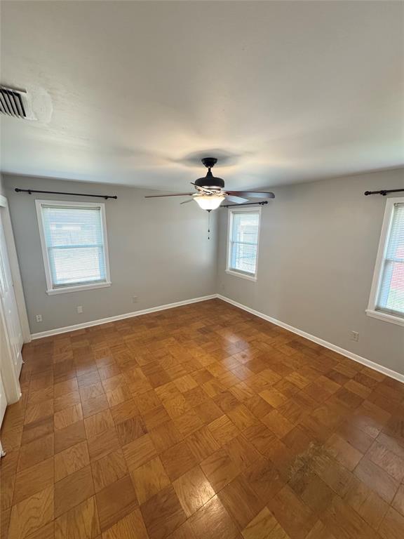 522 East Southfield Road Shreveport, LA 71105 - Photo 4 of 9