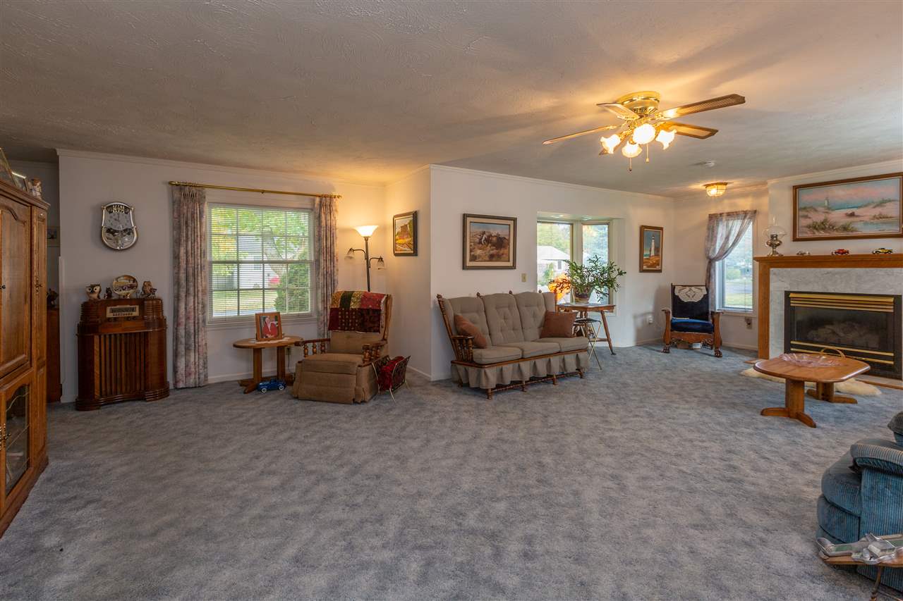 422 North Raymond Road Spokane Valley, WA 99206 - Photo 4 of 20