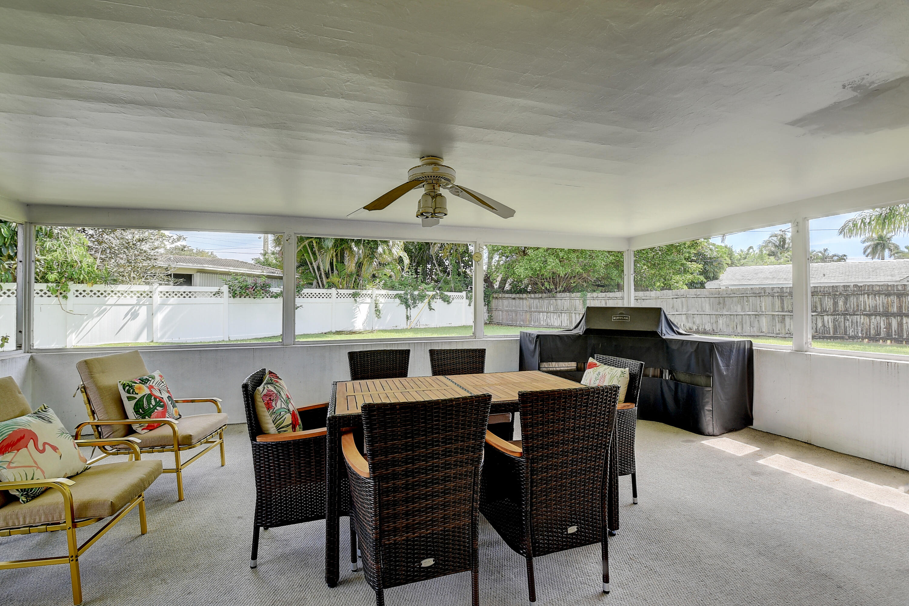 851 West Royal Palm Road Boca Raton, FL 33486 - Photo 14 of 37 Patio