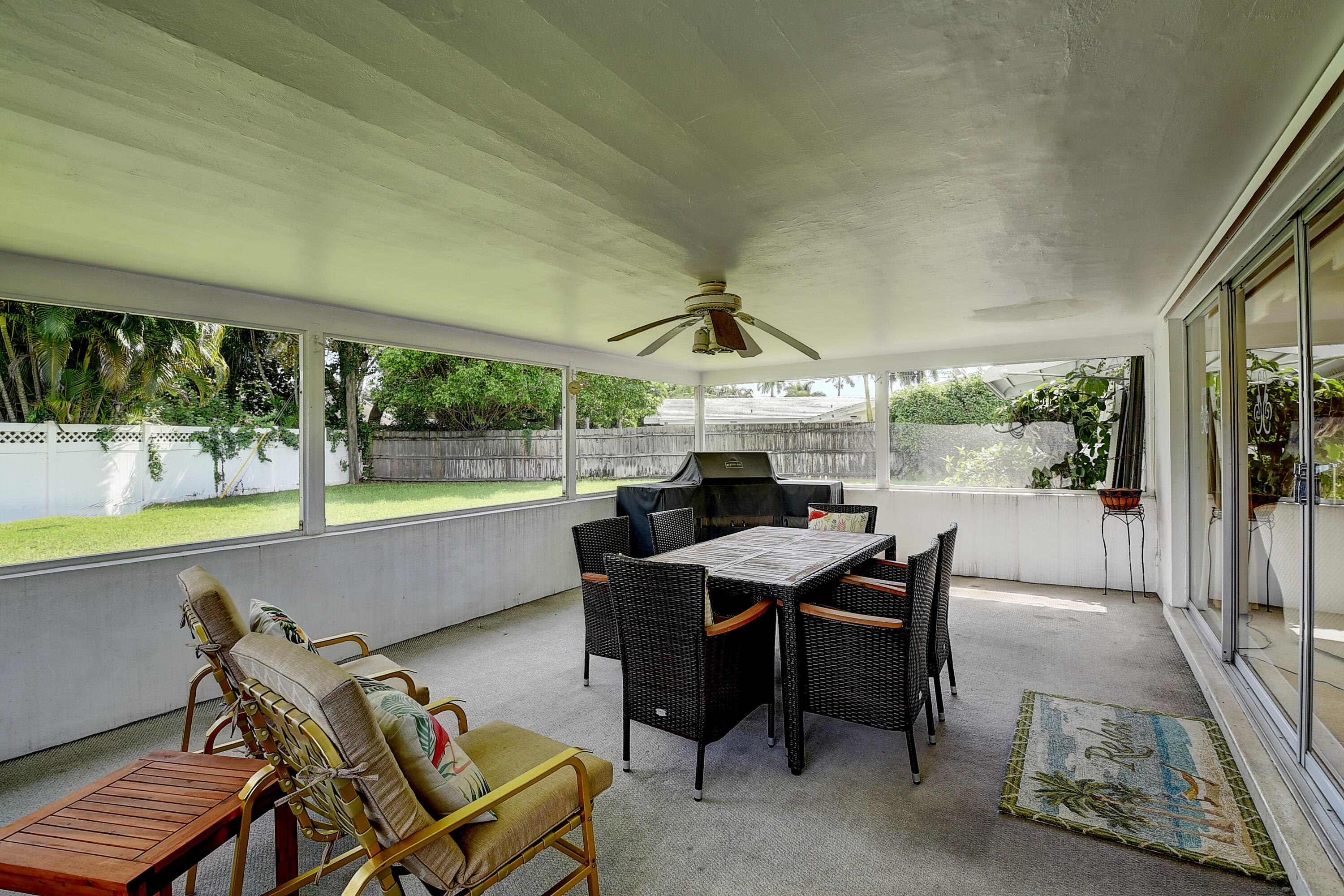 851 West Royal Palm Road Boca Raton, FL 33486 - Photo 17 of 37 Patio