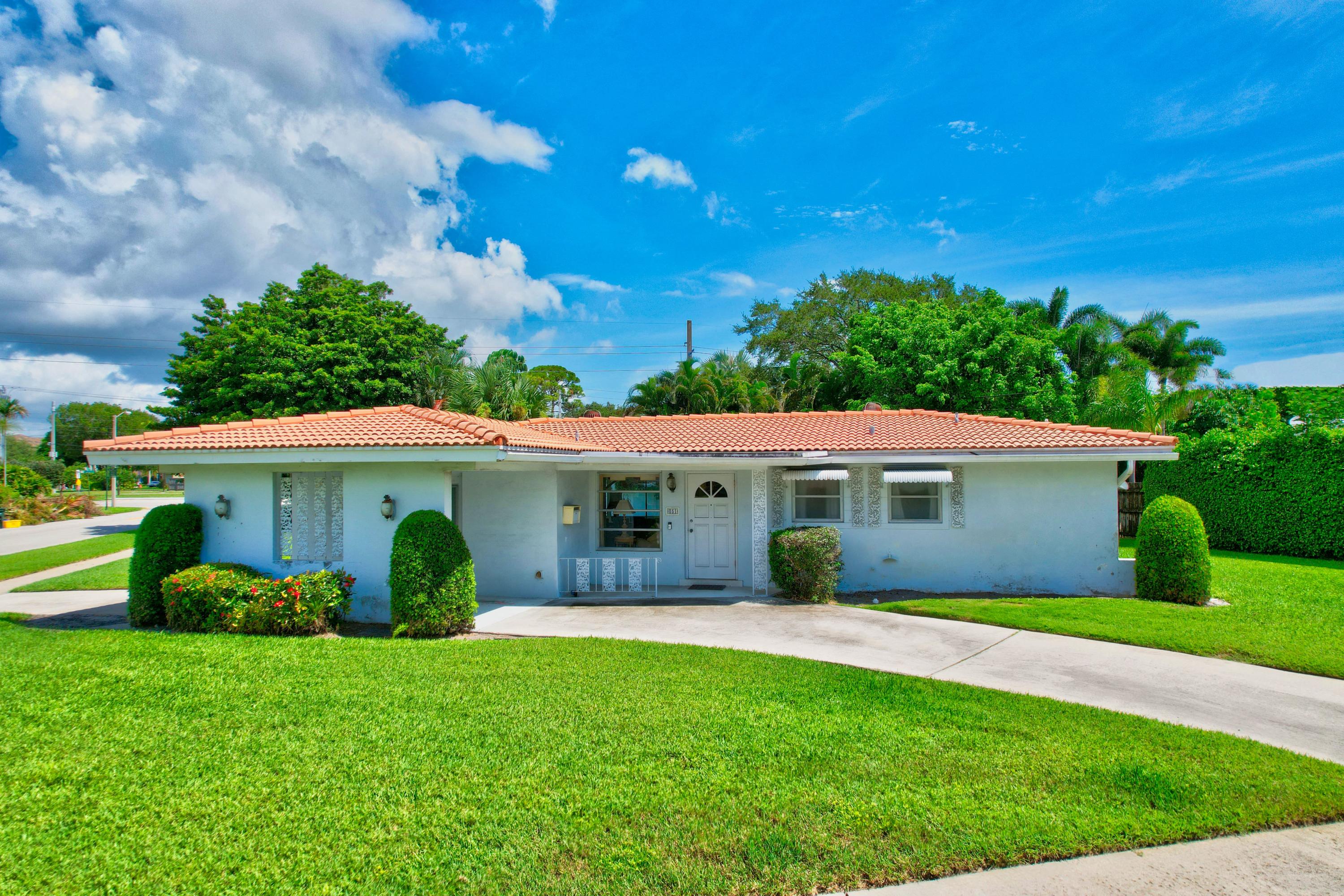851 West Royal Palm Road Boca Raton, FL 33486 - Photo 31 of 37 29_virtuals1 (29)