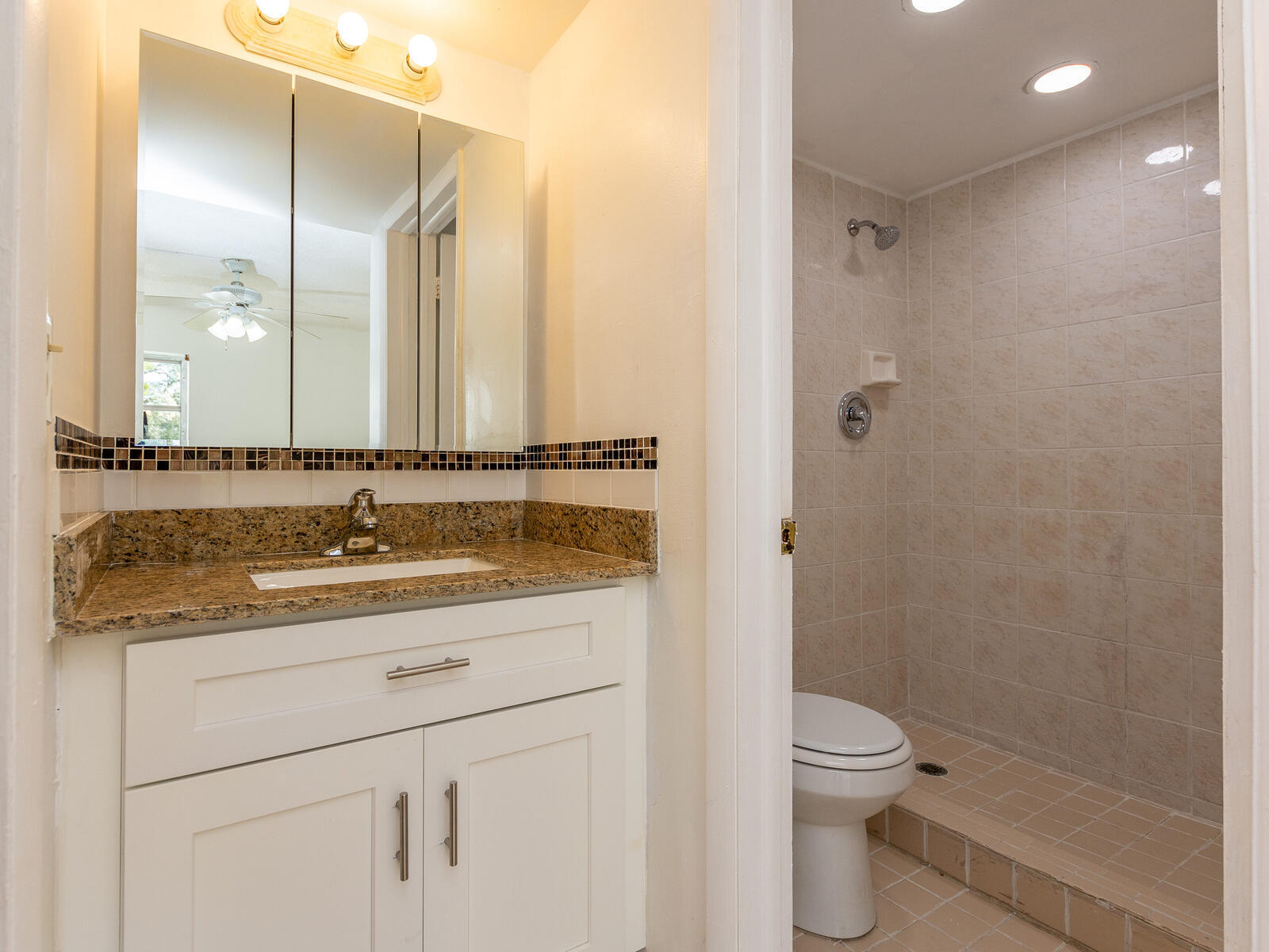620 Northwest 13th Street, Unit 18 Boca Raton, FL 33486 - Photo 19 of 24 Masterbath1