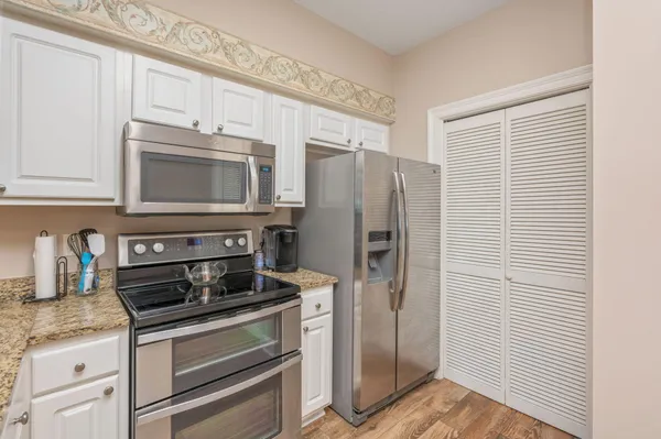 $350,000 | 5 Laguna Street, Unit 104, Fort Walton Beach, FL 32548