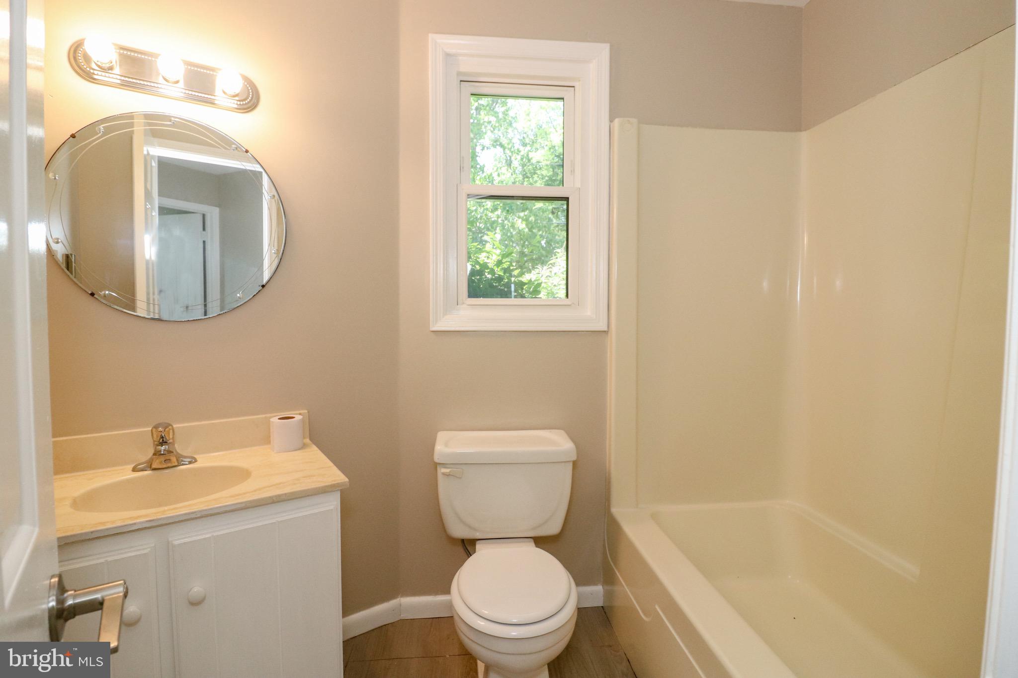 480 Blue Lake Road Denver, PA 17517 - Photo 28 of 45 Bathroom