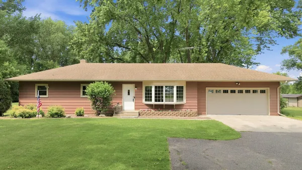 $479,900 | 5465 County Road 8 Southwest, Waverly, MN 55390