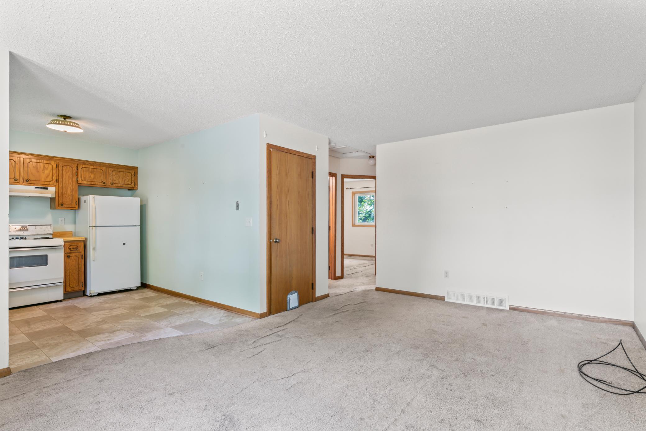 2018 42nd Street Northwest Rochester, MN 55901 - Photo 7 of 18