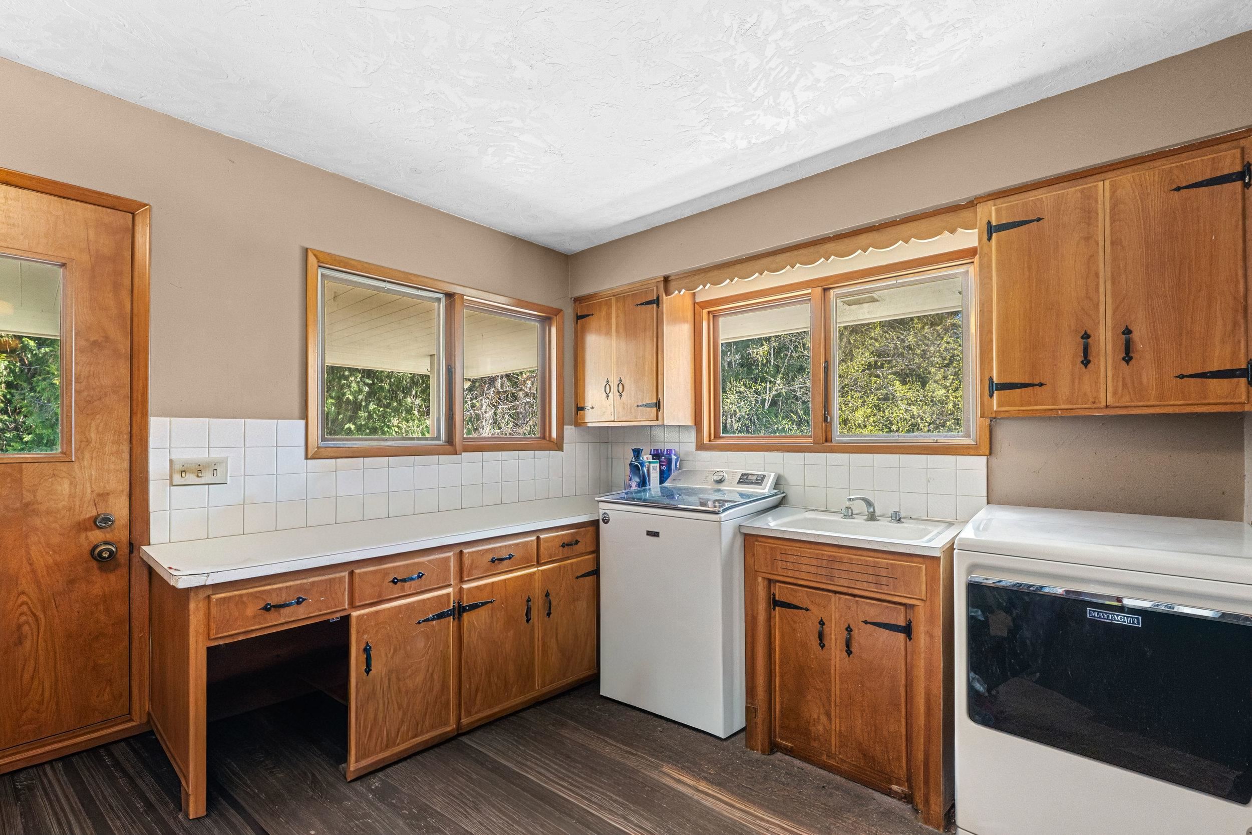 305 Bockman Road Ione, WA 99139 - Photo 12 of 49