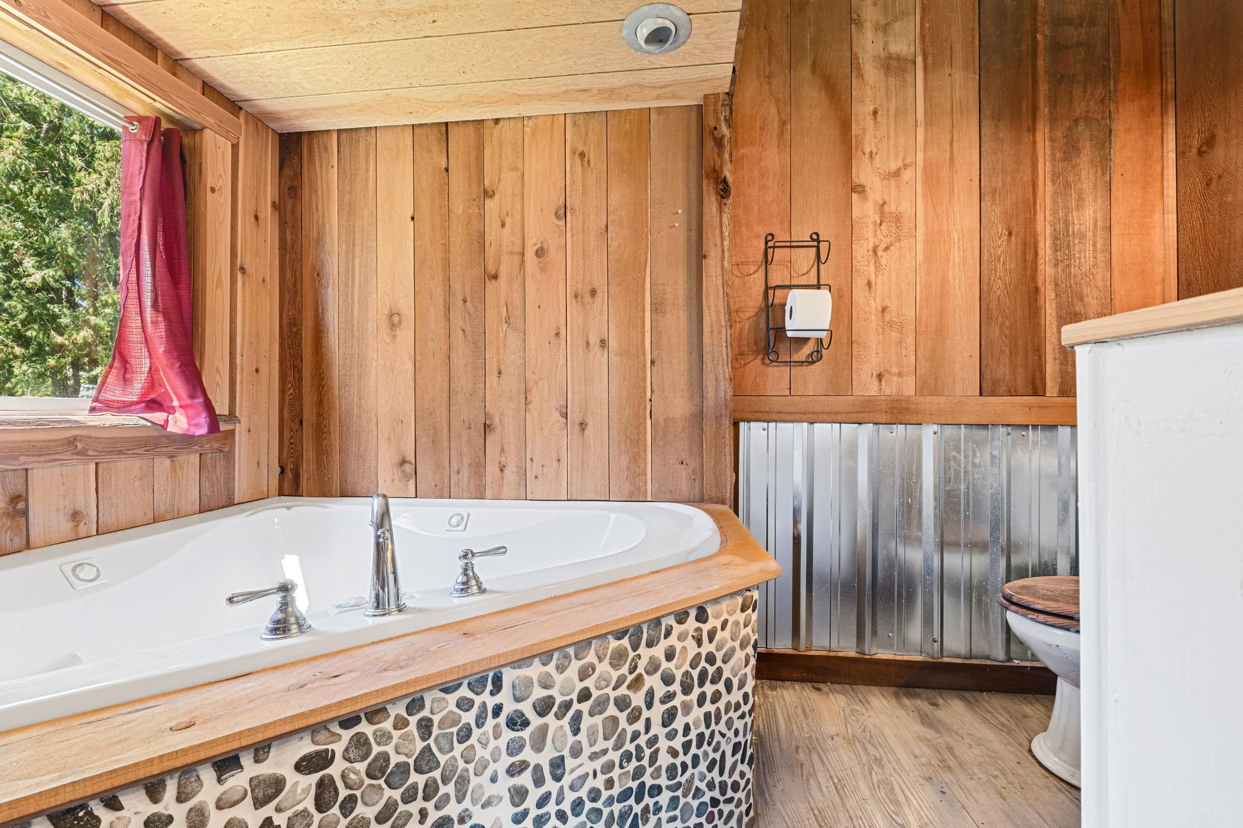 305 Bockman Road Ione, WA 99139 - Photo 18 of 49