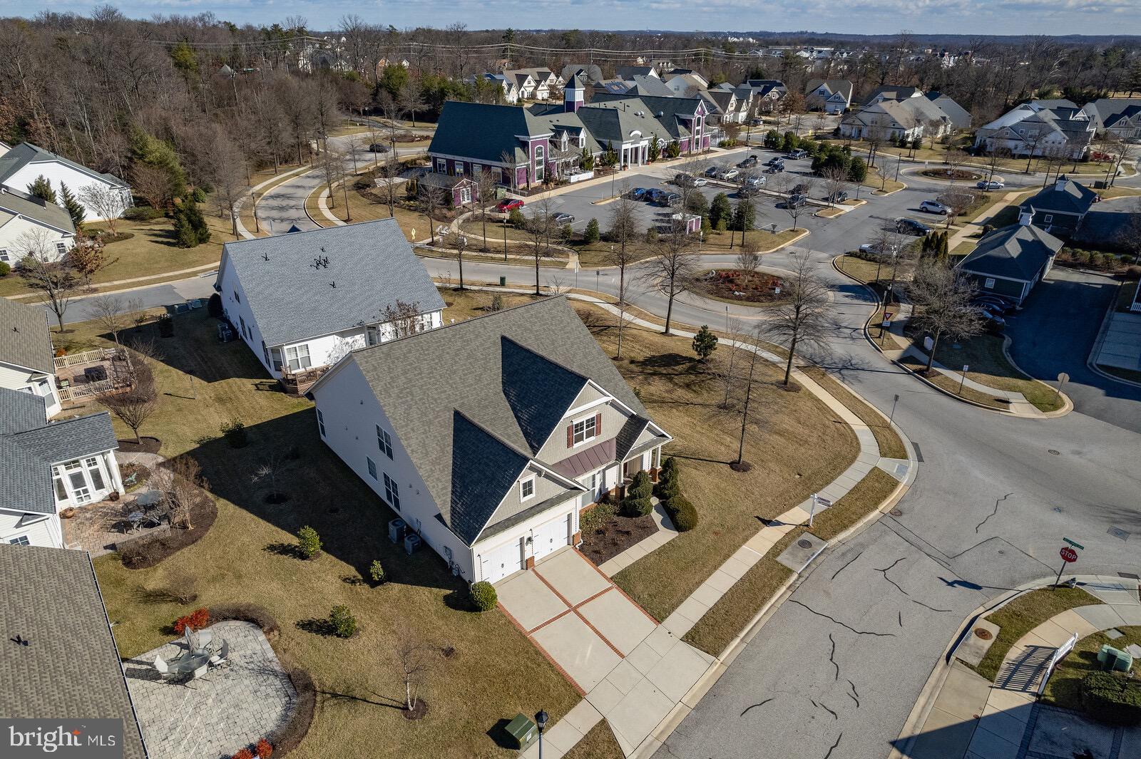 7224 Ivy Bank Road Laurel, MD 20707 - Photo 5 of 37 SHORT WALK TO THE CLUBHOUSE