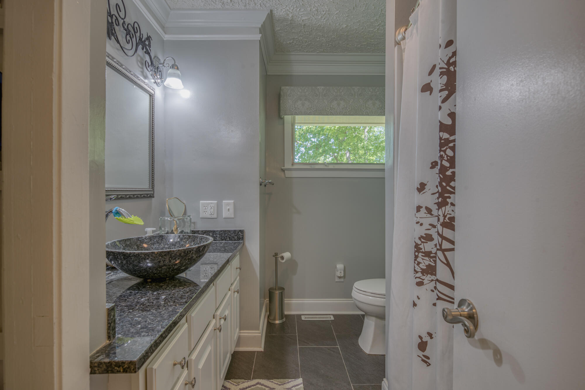 4525 Stagecoach Road Kingsport, TN 37664 - Photo 22 of 40 161_7859_23 copy