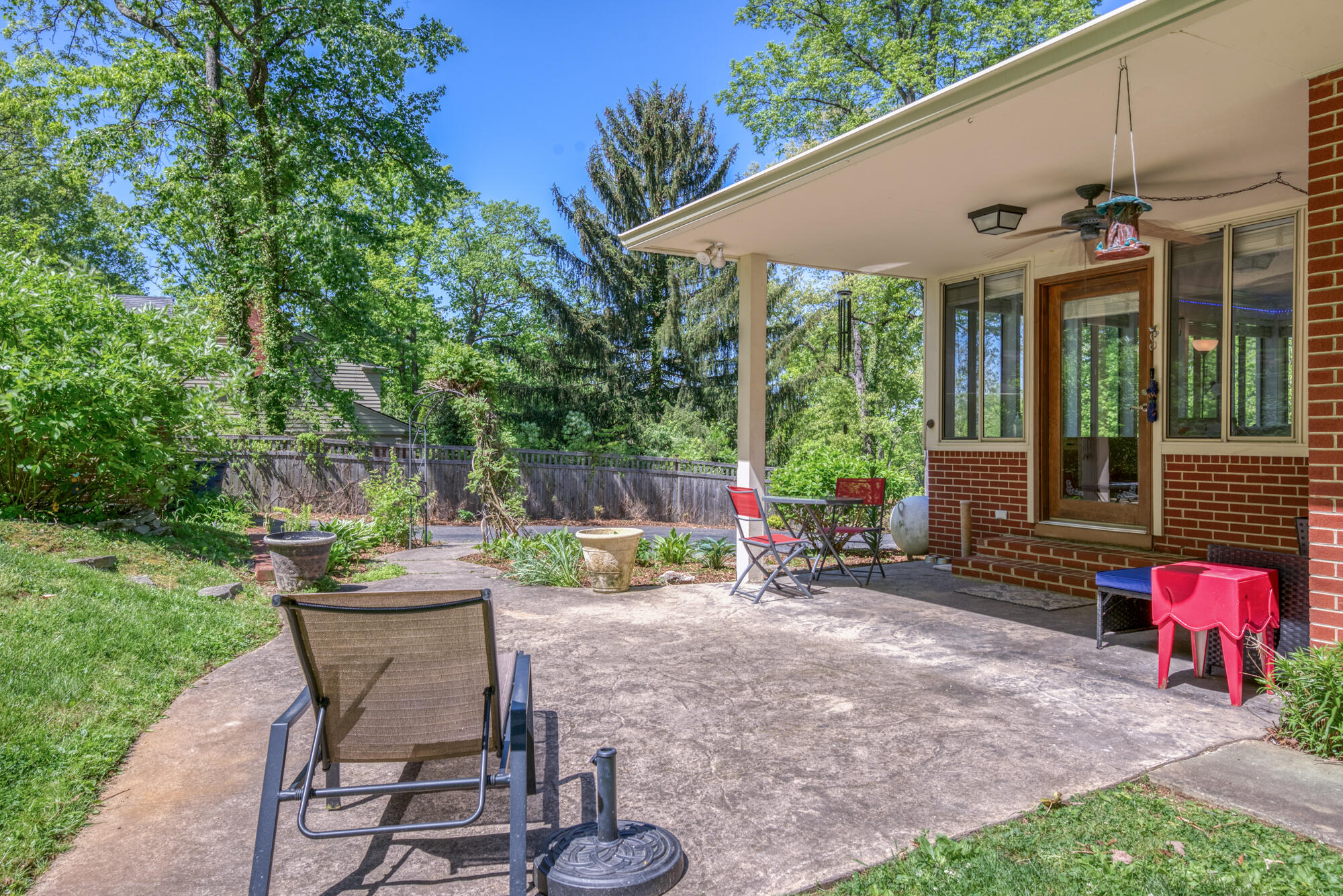 4525 Stagecoach Road Kingsport, TN 37664 - Photo 33 of 40 161_7915_34 copy