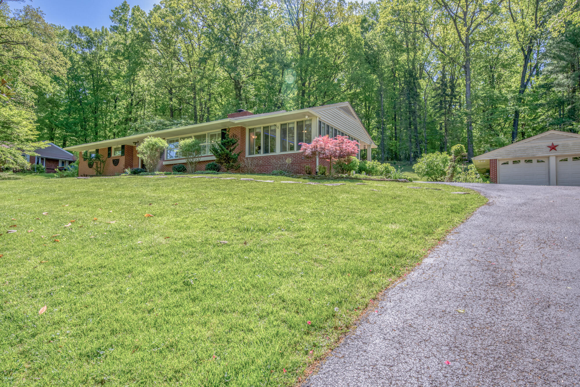 4525 Stagecoach Road Kingsport, TN 37664 - Photo 4 of 40 161_7761_4 copy