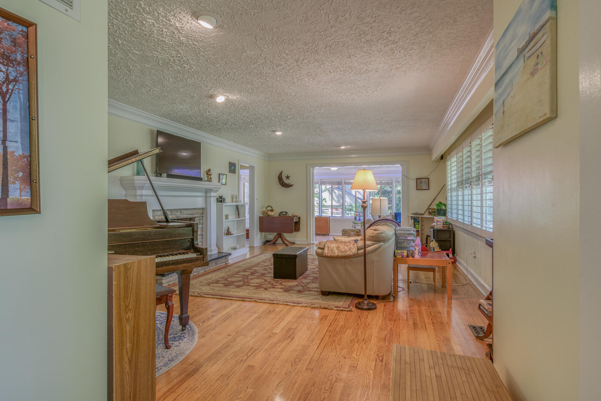 4525 Stagecoach Road Kingsport, TN 37664 - Photo 9 of 40 161_7783_9 copy