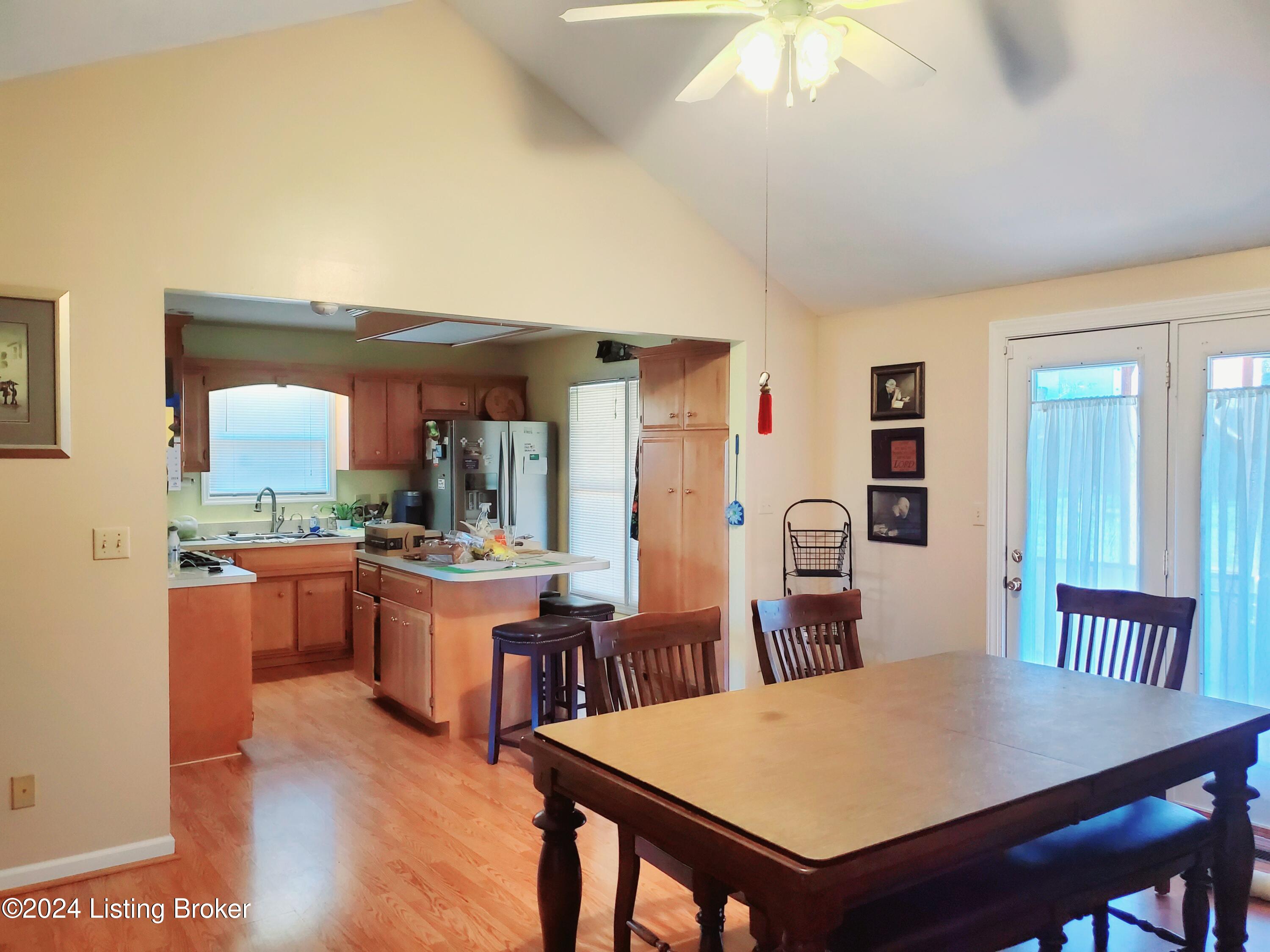 866 Ridgeview Drive Frankfort, KY 40601 - Photo 5 of 20 Dining Area