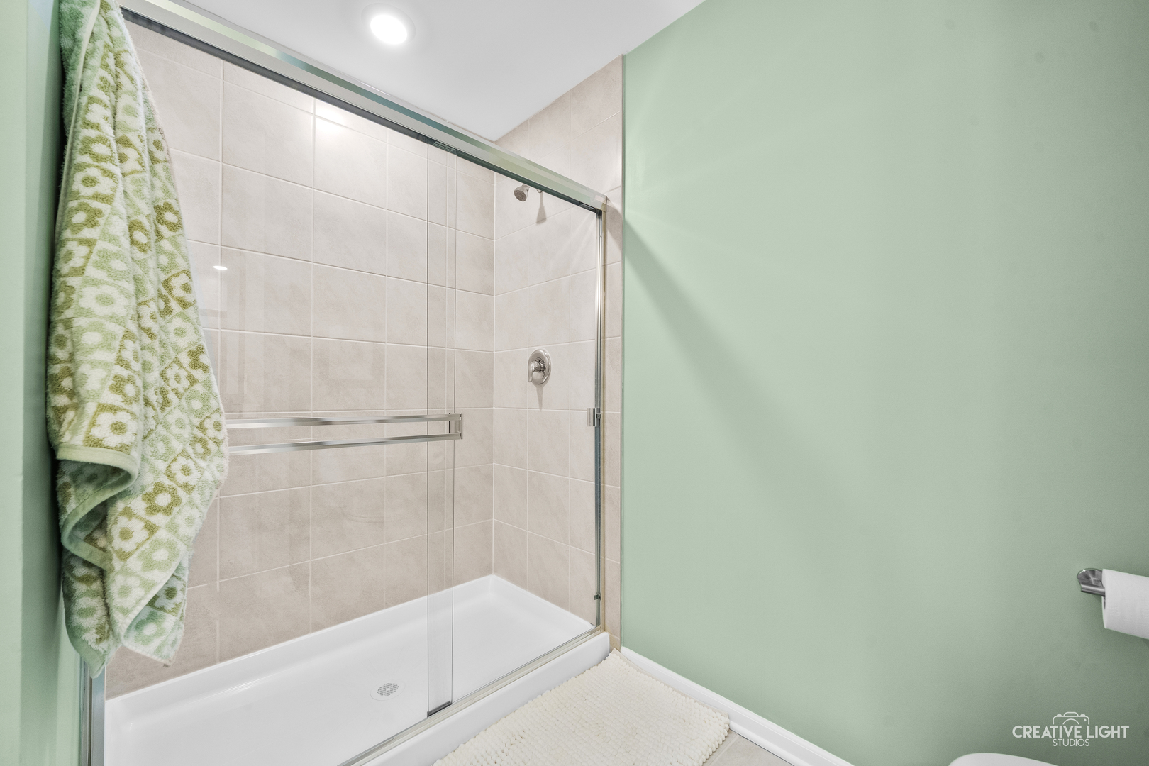556 Comstock Road South Elgin, IL 60177 - Photo 12 of 18