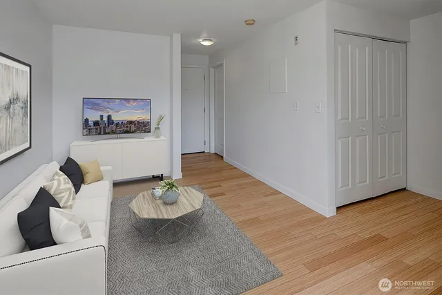 $255,000 | 705 East Republican Street, Unit 506, Seattle, WA 98102