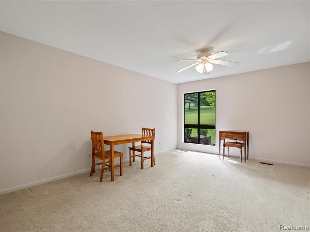 979 Wexford Way Rochester Hills, MI 48307 - Photo 13 of 24