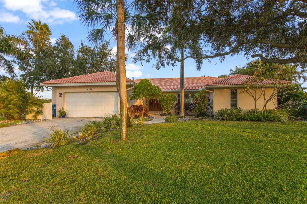 4797 Overlook Dr Northeast  