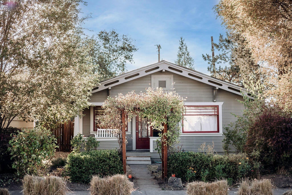 137 Southwest 10th Street Redmond, OR 97756 - Photo 1 of 42 DSC_4318-Edit