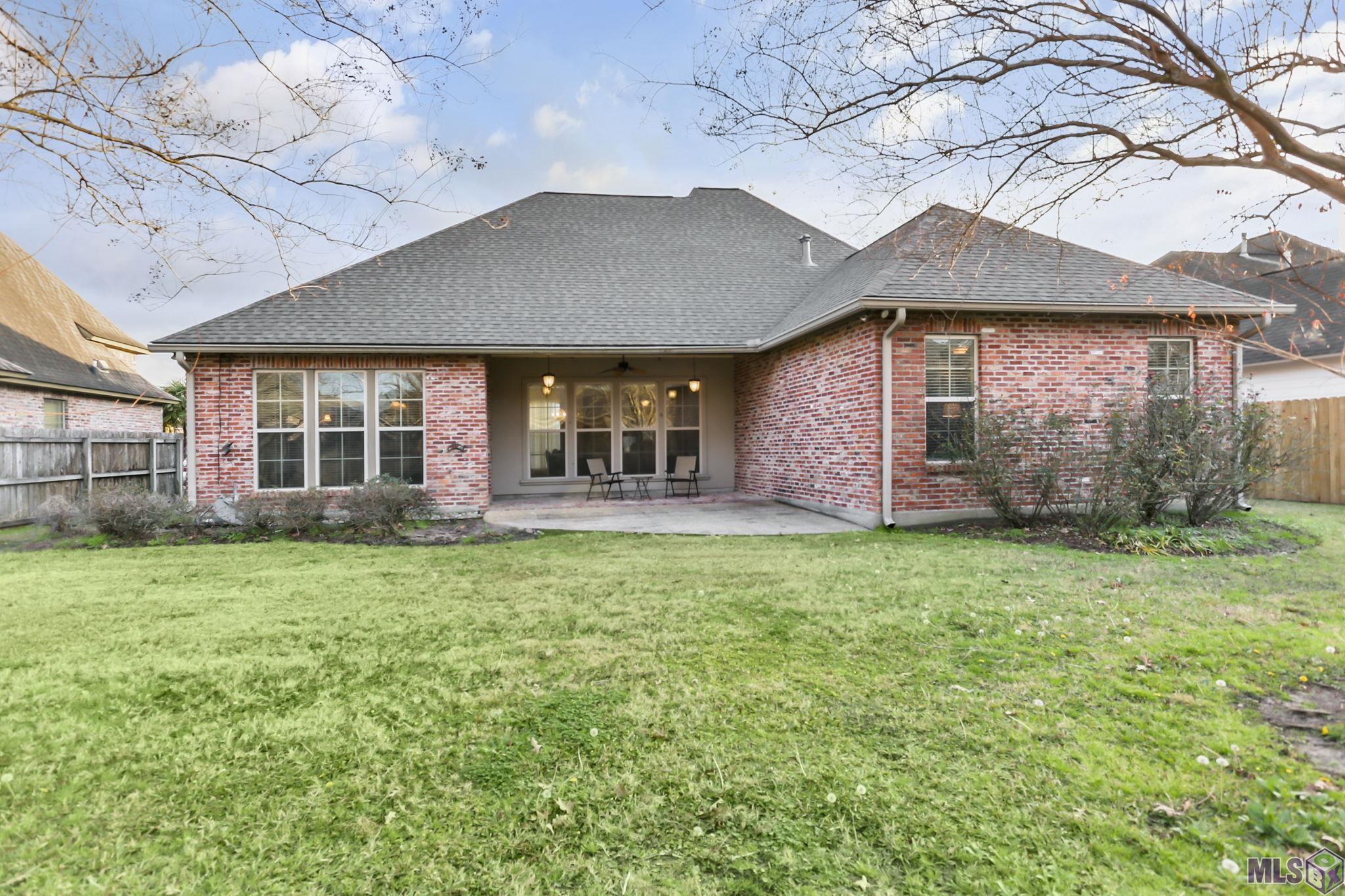 3204 Grand Way Avenue Baton Rouge, LA 70810 - Photo 12 of 14 Back Yard