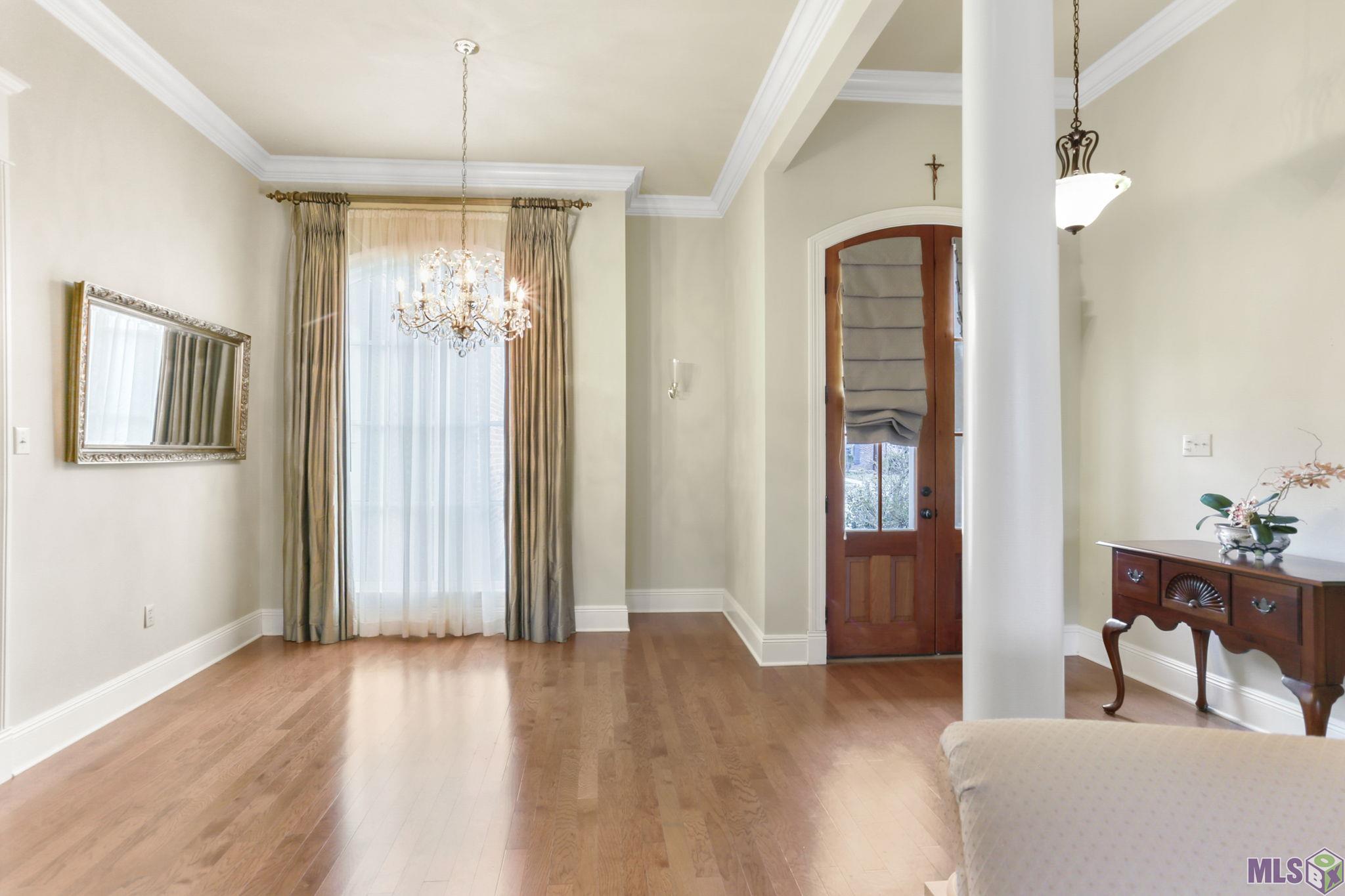 3204 Grand Way Avenue Baton Rouge, LA 70810 - Photo 2 of 14 Formal Dining