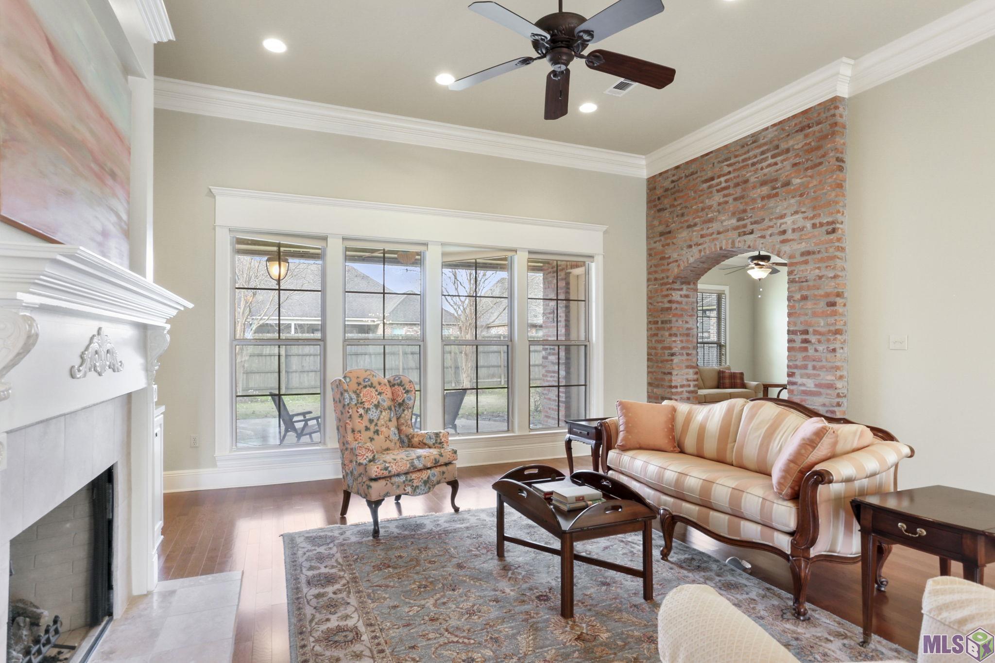 3204 Grand Way Avenue Baton Rouge, LA 70810 - Photo 3 of 14 Family Room
