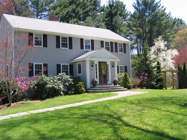 52 Raymond Road Sudbury, MA 01776 - Photo 1 of 29