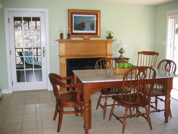 52 Raymond Road Sudbury, MA 01776 - Photo 11 of 29