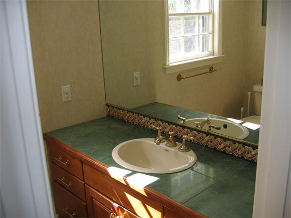 52 Raymond Road Sudbury, MA 01776 - Photo 19 of 29