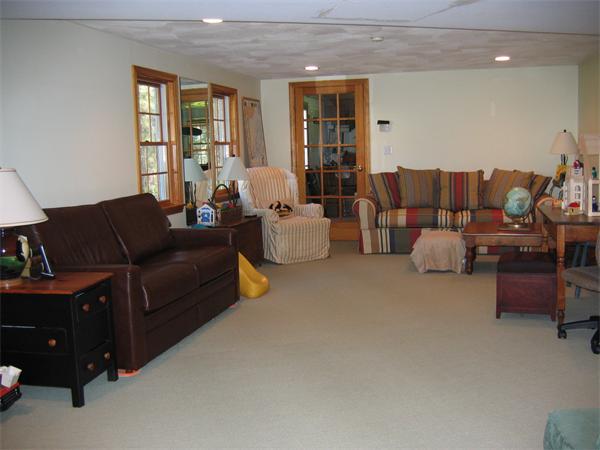 52 Raymond Road Sudbury, MA 01776 - Photo 21 of 29
