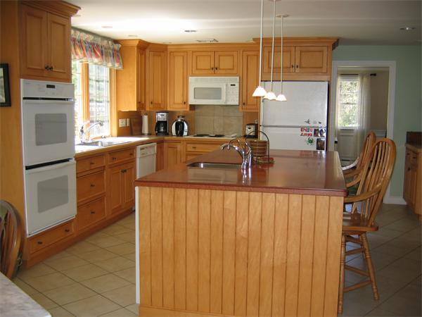 52 Raymond Road Sudbury, MA 01776 - Photo 9 of 29