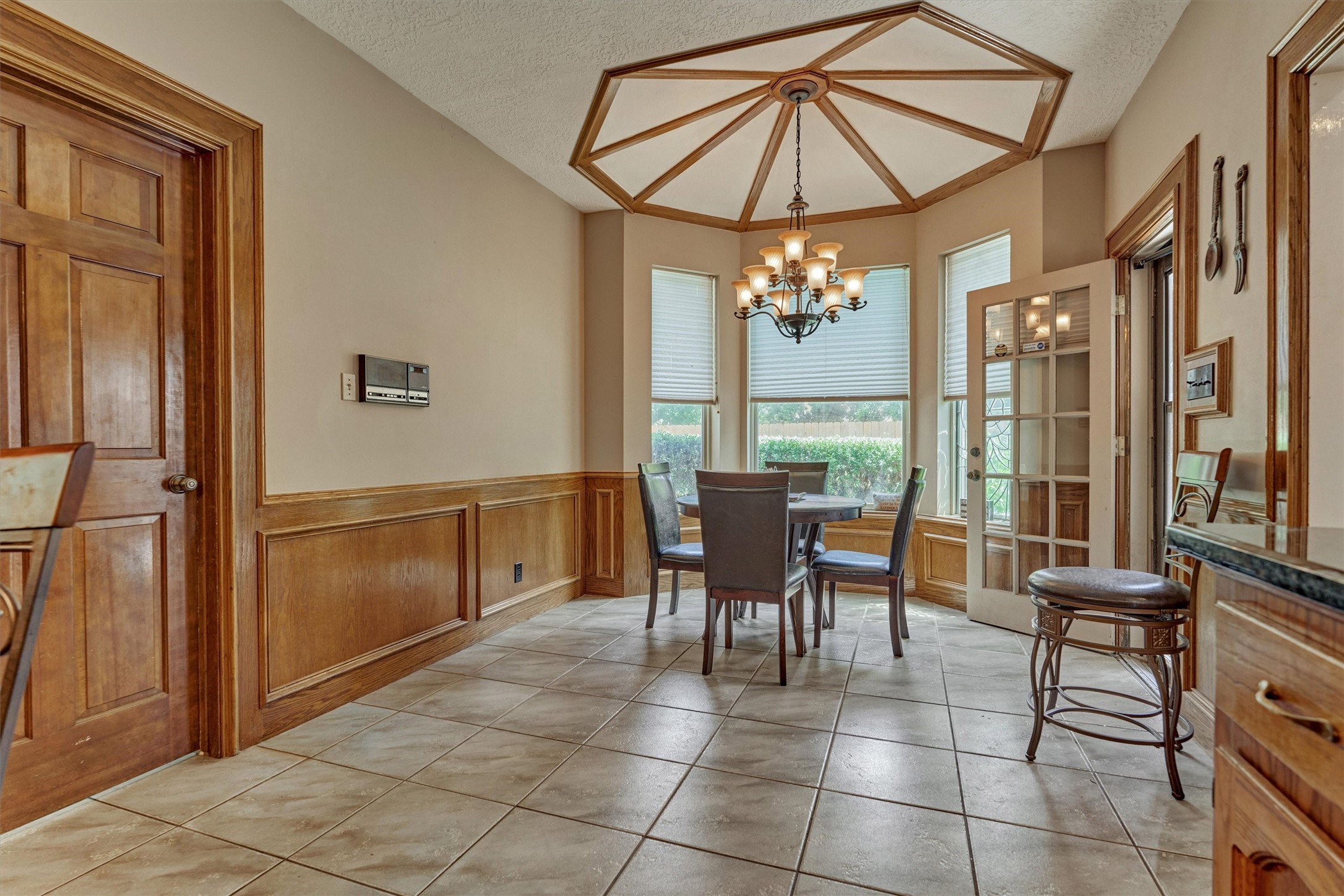 423 Pine Edge Drive Spring, TX 77380 - Photo 17 of 36