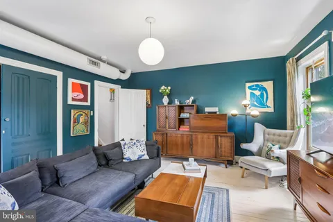 $950,000 | 135 West Mount Pleasant Avenue, Philadelphia, PA 19119
