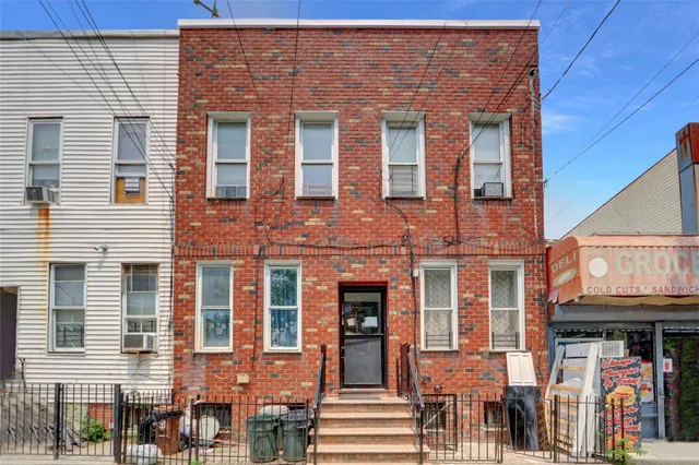 $1,800,000 | 119-15 101st Avenue | South Richmond Hill