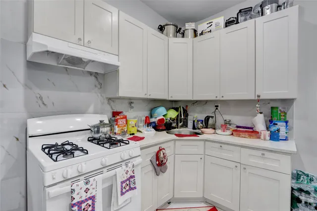 $1,800,000 | 119-15 101st Avenue | South Richmond Hill