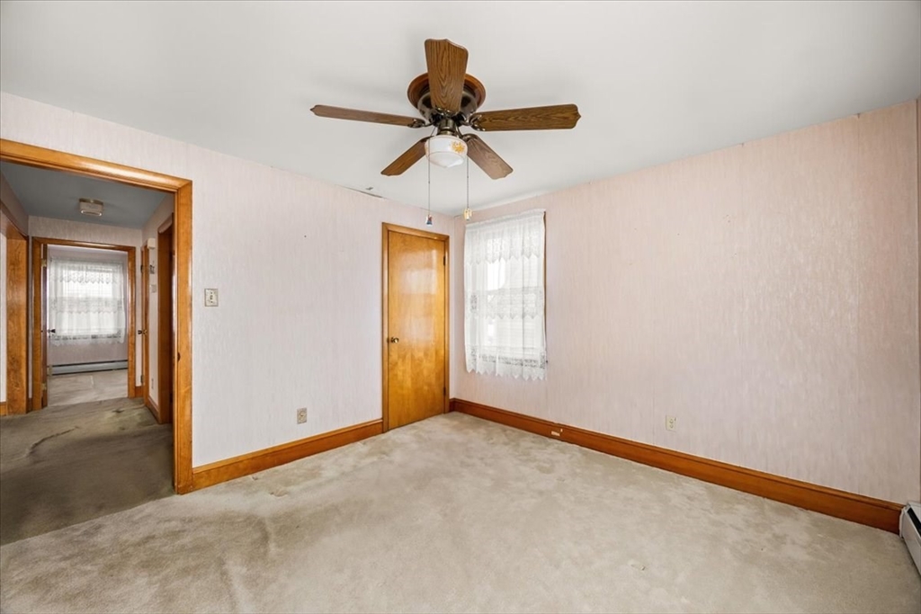 38 2nd Street Somerset, MA 02726 - Photo 13 of 27