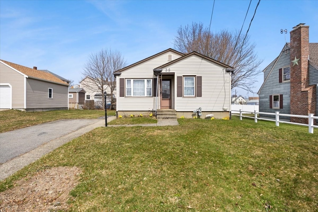 38 2nd Street Somerset, MA 02726 - Photo 3 of 27