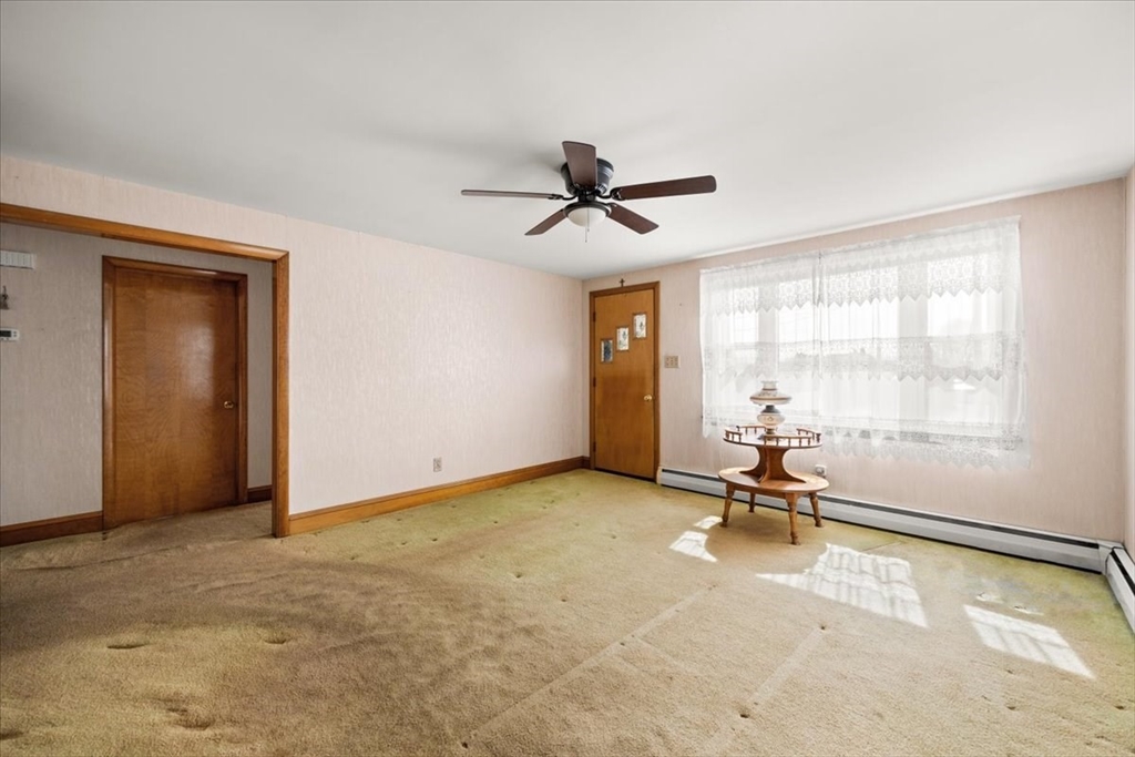 38 2nd Street Somerset, MA 02726 - Photo 6 of 27