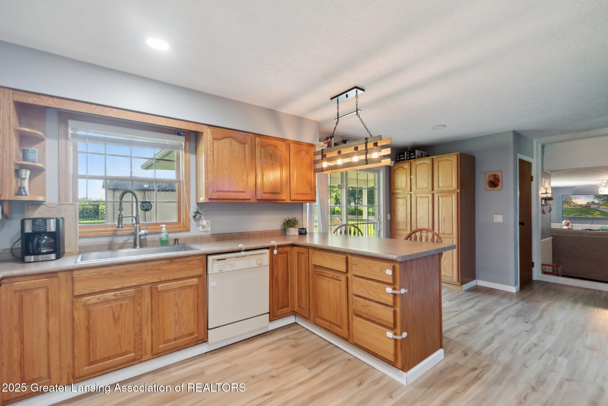 7455 West Maple Rapids Road St. Johns, MI 48879 - Photo 11 of 33 7455-W-Maple-Rapids-Rd-St-Johns-MI-48879