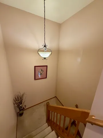 $285,000 | 911 Moore Drive, Unit 33, Chelsea, MI 48118