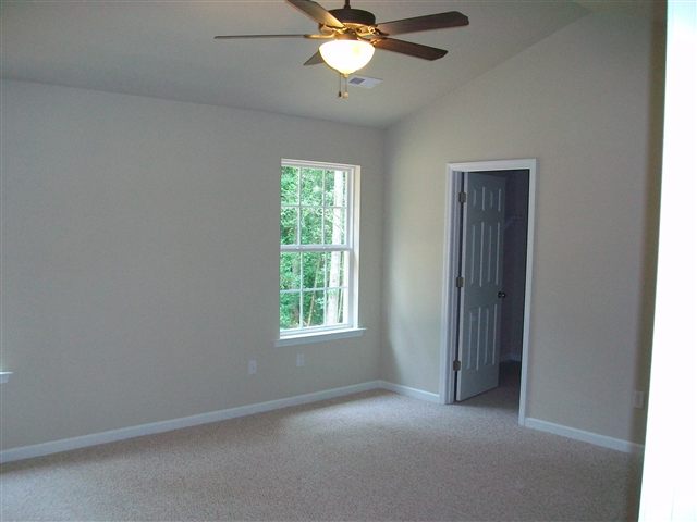 968 Echo Ridge Drive Duncan, SC 29334 - Photo 9 of 11 Gallery Image 9