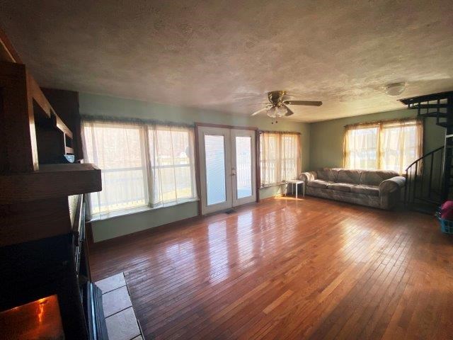 90 Riverside Lane Irvine, PA 16329 - Photo 9 of 14