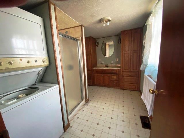 90 Riverside Lane Irvine, PA 16329 - Photo 10 of 14